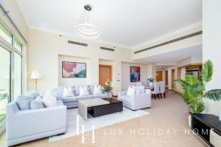 LUX The Shoreline Palm Island Skyline Suite 2 - 3