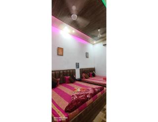 Shri Jamuna Dham Guest House, Mathura - Jāmb - 6