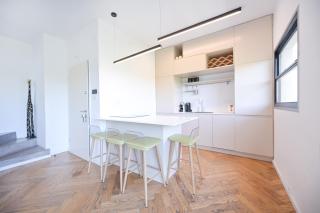 Retro 3BR in Rothschild by HolyGuest - Tel Aviv - 1