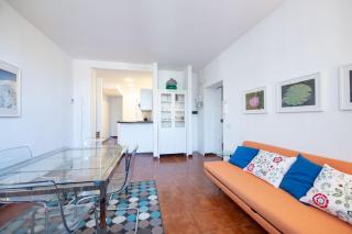 Bright two-room apartment Corso Genova area - Milan - 2