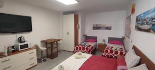 Very quiet studio, central old town - 8