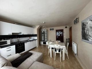 Apartament zona 1 Decembrie - Tecuci - 6