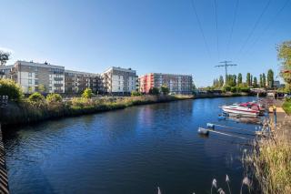 Elegant & Modern Apartments with Water View by Noclegi Renters - Danzig - 9