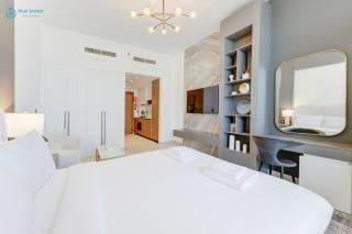 Bright & Luxury Studio with Balcony in Al Furjan - 3