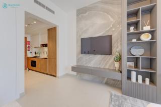 Bright & Luxury Studio with Balcony in Al Furjan - 5