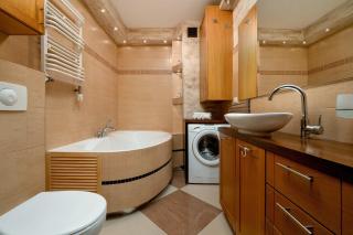 Spacious Two-Bedroom Apartment with 2 Parking Spaces by Noclegi Renters - Danzig - 6