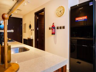 Cozy Studio with Burj Khalifa Views - Dubái - 6
