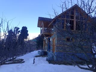Shantchit Wellness Resort Hotel in Kasol Valley - 3