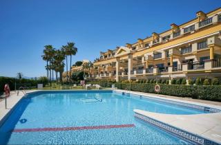 Marbella NikkiBeachFront Studio - Marbella - 1