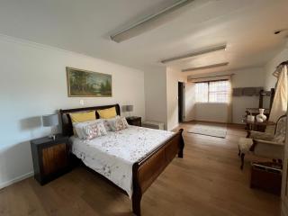 Central Somerset Stay - Somerset West - 9