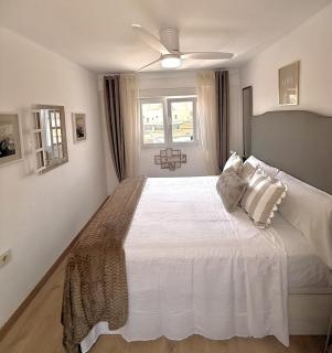ATICO 4 con Terraza en Centro, Casco Histórico con Aire Acondicionado y Wifi - Almería - 4