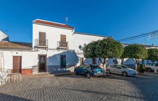 Amazing Home In El Pedroso With Wifi - El Pedroso - 0