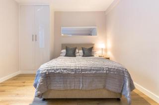 Cozy-Chic Riverside 1 Bedroom Apartment with Great Transport Links - Perfect for long stays - 4
