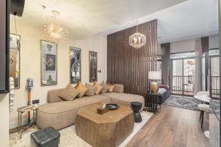 StayShort - Extravagant Studio Stay for 2 in JVC - 9