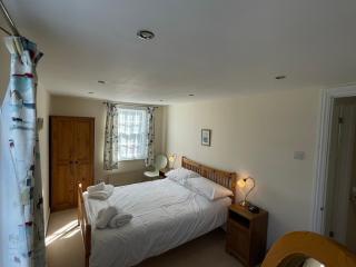 Listed Character Cottage In Central Kingsbridge - 5