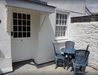 Listed Character Cottage In Central Kingsbridge - 2