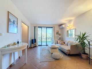 Superbe appartement dans golf 4 étoiles - Saumane-de-Vaucluse - 0