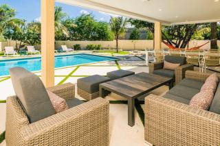 Pelican Beach House by Bocobay Seafront LUX 4BD - Palm-Eagle Beach - 5