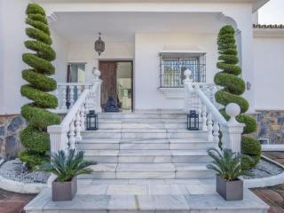 Villa de 6 dormitorios en Marbella con spa y piscina privada - ES-175-10 - Estepona - 7