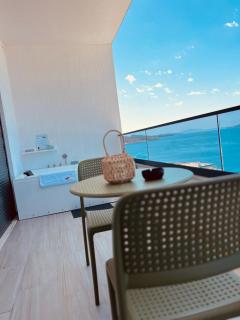 Adore Luxury Suite - Sarandë - 0