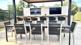 Modern 2- Bed Apt Pool & Gym - Austin - 5