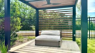 Modern 2- Bed Apt Pool & Gym - Austin - 4