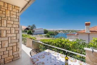 Seafront apartment with balcony-50 m from the sea - Šilo - 7