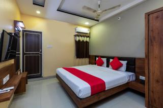 Hotel O Parihar Palace - Jāmb - 5