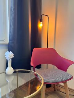 Zentral gelegenes und stilvoll möbliertes Apartment in Duisburg Nur 5 Minuten vom Hbf und City, ideal für Pendler und Messebesucher - Duisburg - 8