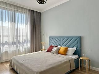 Амир с видом на горы - Almaty - 4