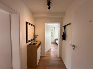 AB2 OG I Geräumige Top-Wohnung mit Balkon & Garage I 3 Min zur S-Bahn I Nähe Messe Flughafen - 4