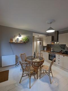Homely flat just off Leigh Broadway - Southend-on-Sea - 5