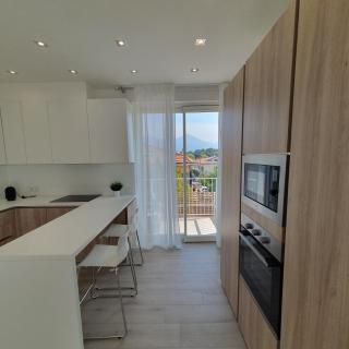 Tonfano Waterfront Penthouse - Marina di Pietrasanta - 2
