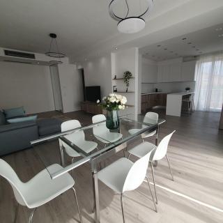 Tonfano Waterfront Penthouse - Marina di Pietrasanta - 3