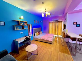 chikoos home near metro 142# near JP hospital felix hospital# expo mart noida expressway - Noida - 5