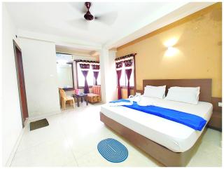 HOTEL U!K PALACE Near Sea Beach And Jagannath Temple - Free Wifi- Lift and Parking Facilities - Fully Air Conditioning Room & Luxuary Rooms - A Top Rated Hotel In Puri - Puri - 1