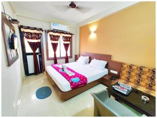 HOTEL U!K PALACE Near Sea Beach And Jagannath Temple - Free Wifi- Lift and Parking Facilities - Fully Air Conditioning Room & Luxuary Rooms - A Top Rated Hotel In Puri - Puri - 0