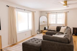 The House On Kings Corner - Mansfield - 0