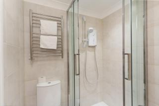 7 Lower Talland Apartments - 1