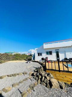 Ocean view Sunset restaurantHot water poolPremiumHyeopjae Sea Bora - Ongp'o - 4