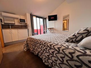 MT Boutique Suites y Apartamentos - Adults Only - - Mataró - 8