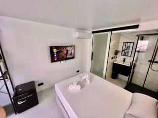 MT Boutique Suites y Apartamentos - Adults Only - - Mataró - 1