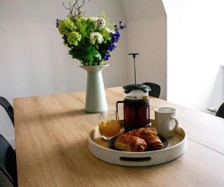2 bed Flat near Beach, Hospital & Brighton College, ideal for long stay guests - 5