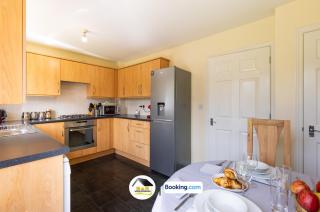 3 Bedroom House By B and R Serviced Accommodation Amesbury With Super fast Wi-Fi 145Mbps - Amesbury - 7