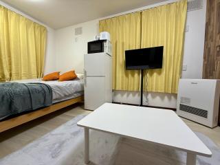 札幌中島公園徒歩圏内の宿泊施設室内はとてもおしゃれで綺麗な室内空間 - 2