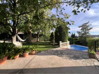 Casa El Pilar con piscina, jardín y barbacoa - Huétor Santillán - 3