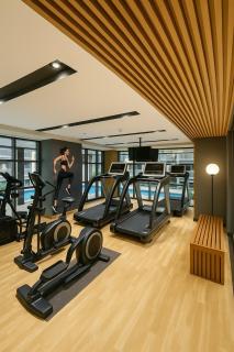 Lovely 1BR w Sunset near Solaire, Okada, Airport - 5