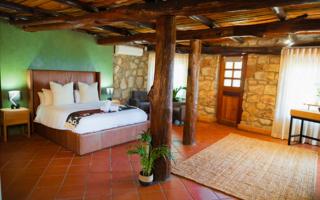 Silverlakes Farm Hotel - Pretoria - 9