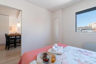 HostWise - Modern Flat in Boavista - Oporto - 1