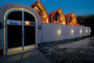 Murna Villa 1, a modern Balinese wooden house with 360 GWK view - 4